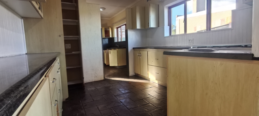 3 Bedroom Property for Sale in Dana Bay Western Cape